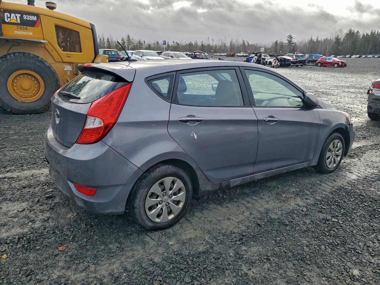 2016 HYUNDAI ACCENT