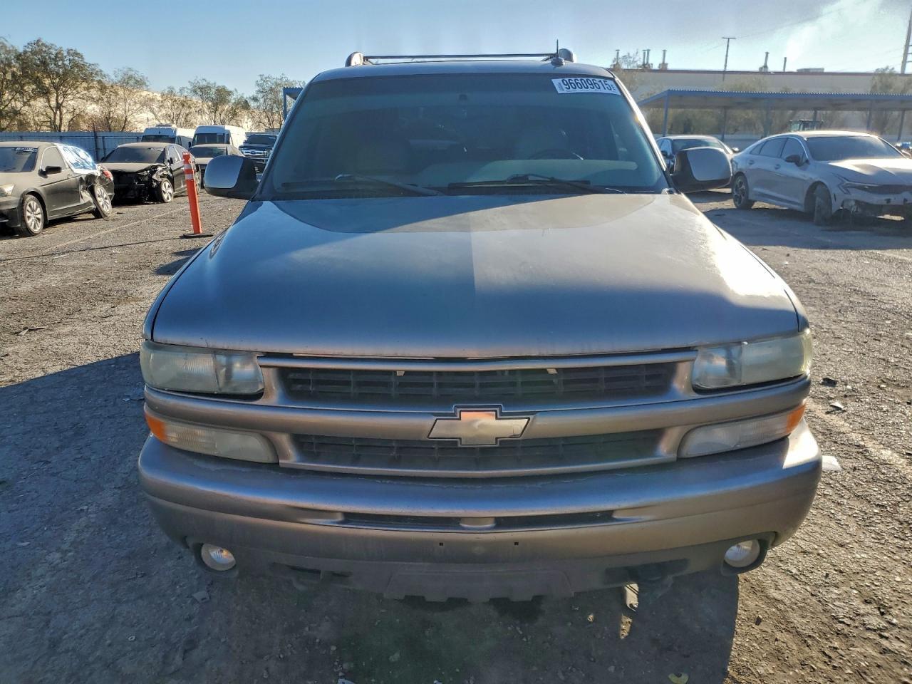 2002 CHEVROLET Suburban