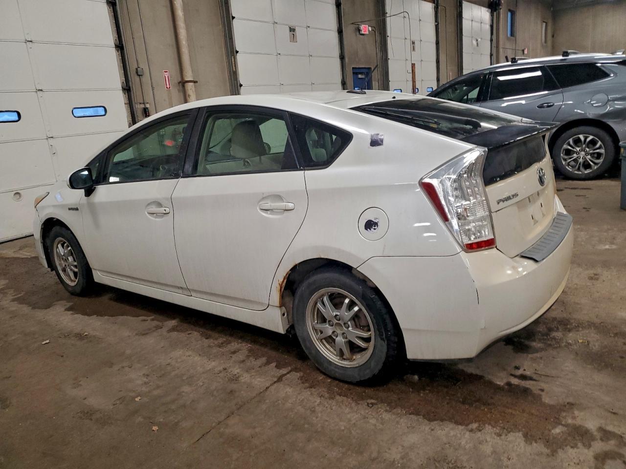 2010 TOYOTA PRIUS