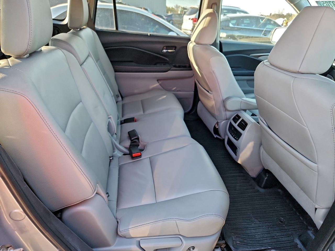 2019 HONDA PILOT