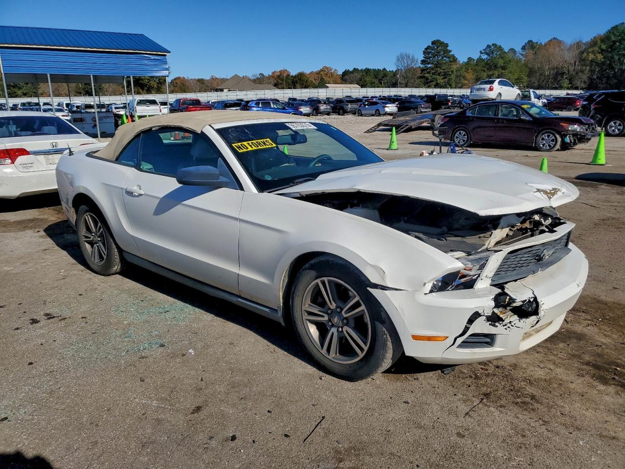 2011 FORD MUSTANG