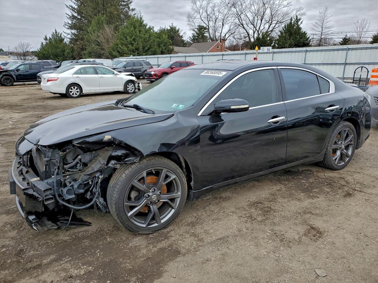 2014 NISSAN Maxima