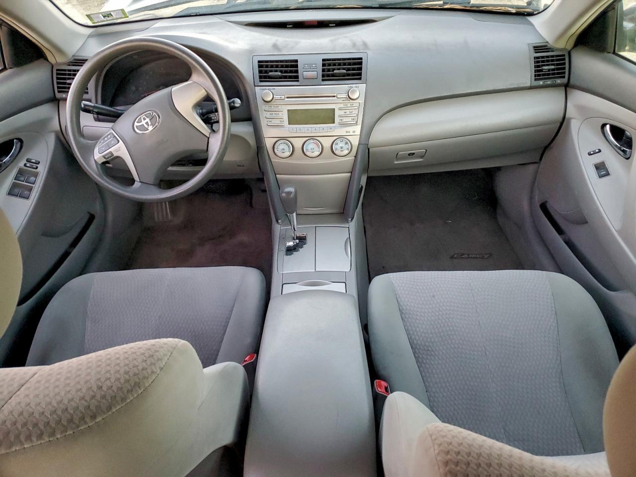2011 TOYOTA CAMRY