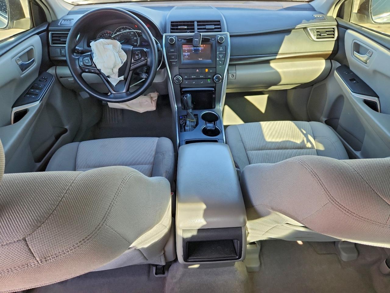 2015 TOYOTA CAMRY