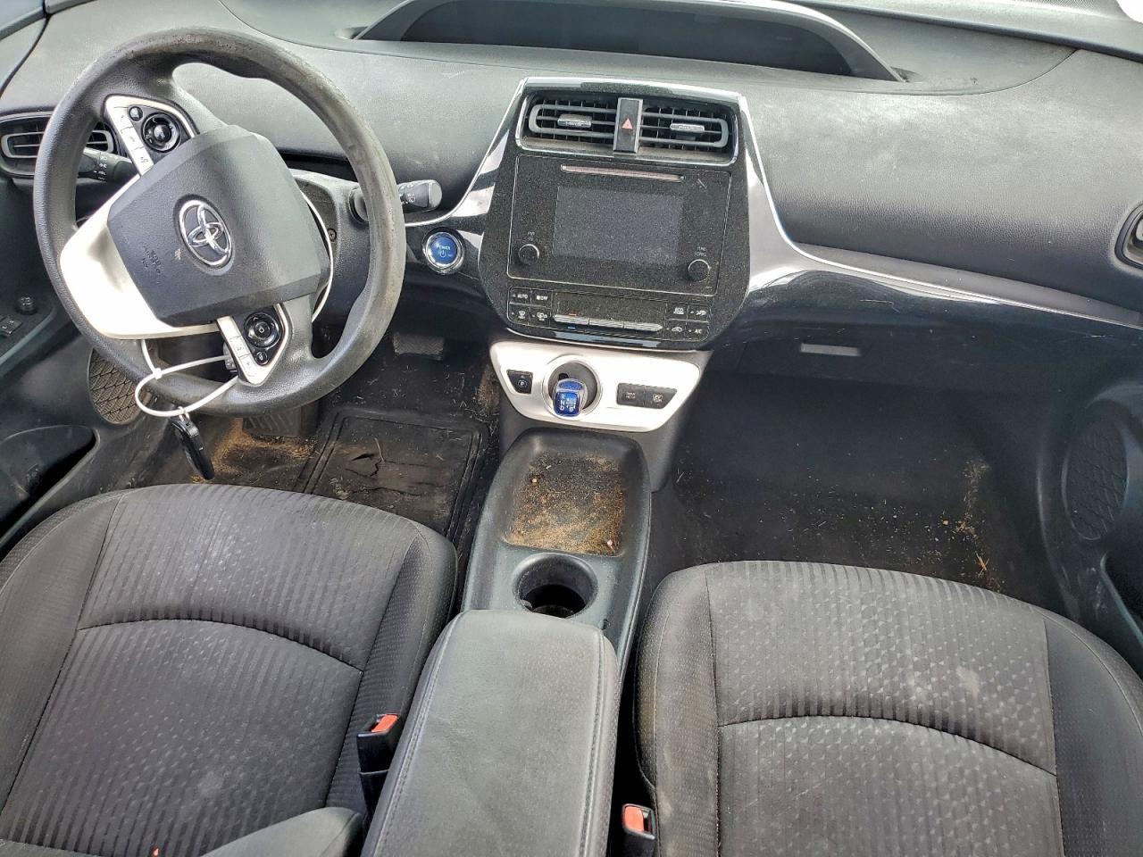 2017 TOYOTA PRIUS