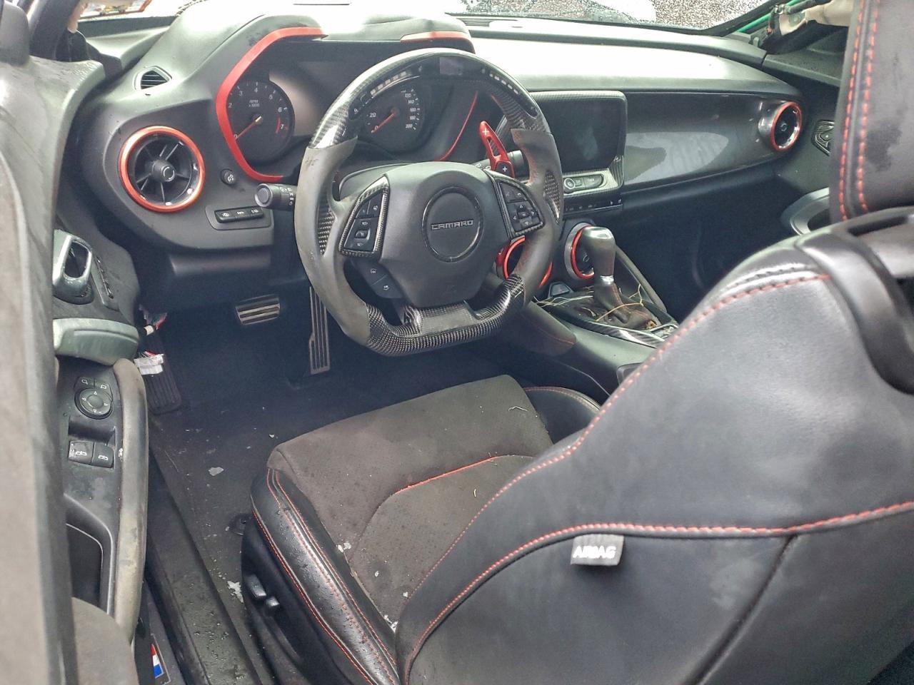 2018 CHEVROLET Camaro
