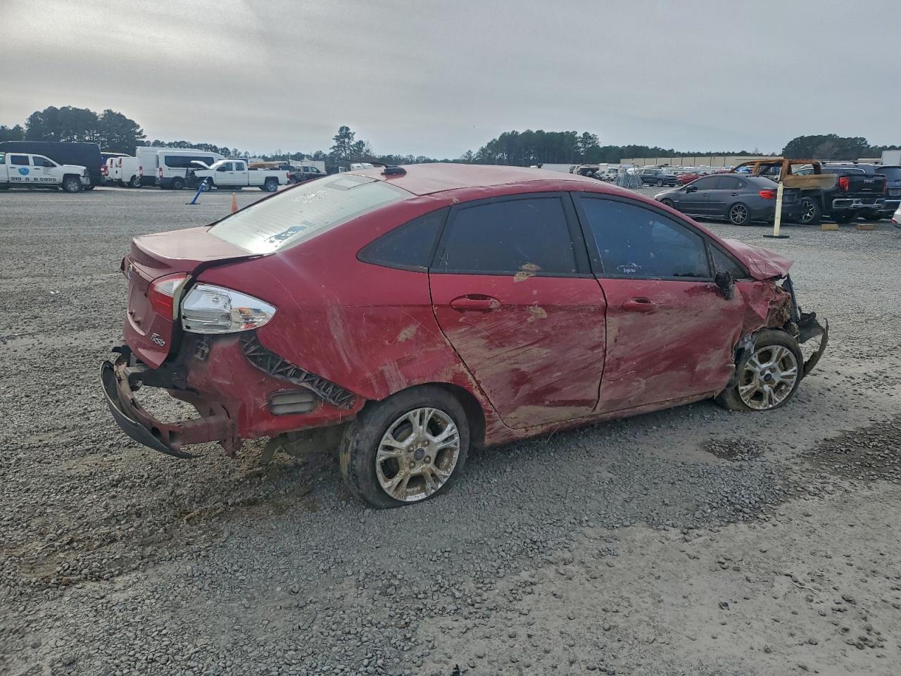 2016 FORD Fiesta