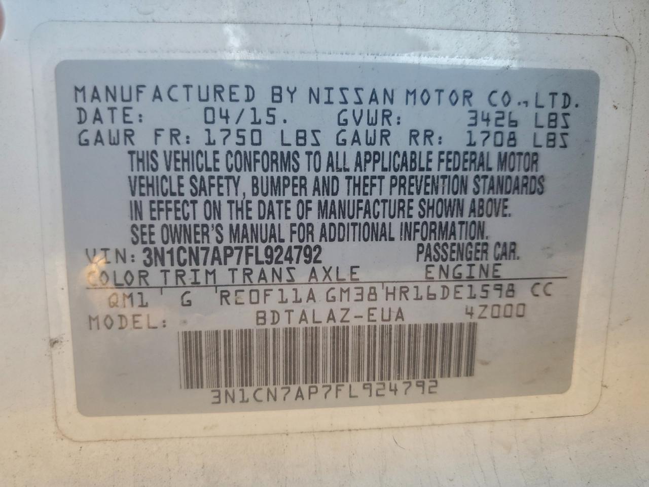 2015 NISSAN VERSA