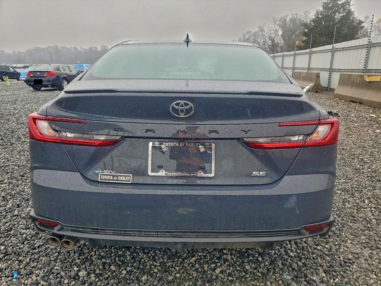 2025 TOYOTA CAMRY