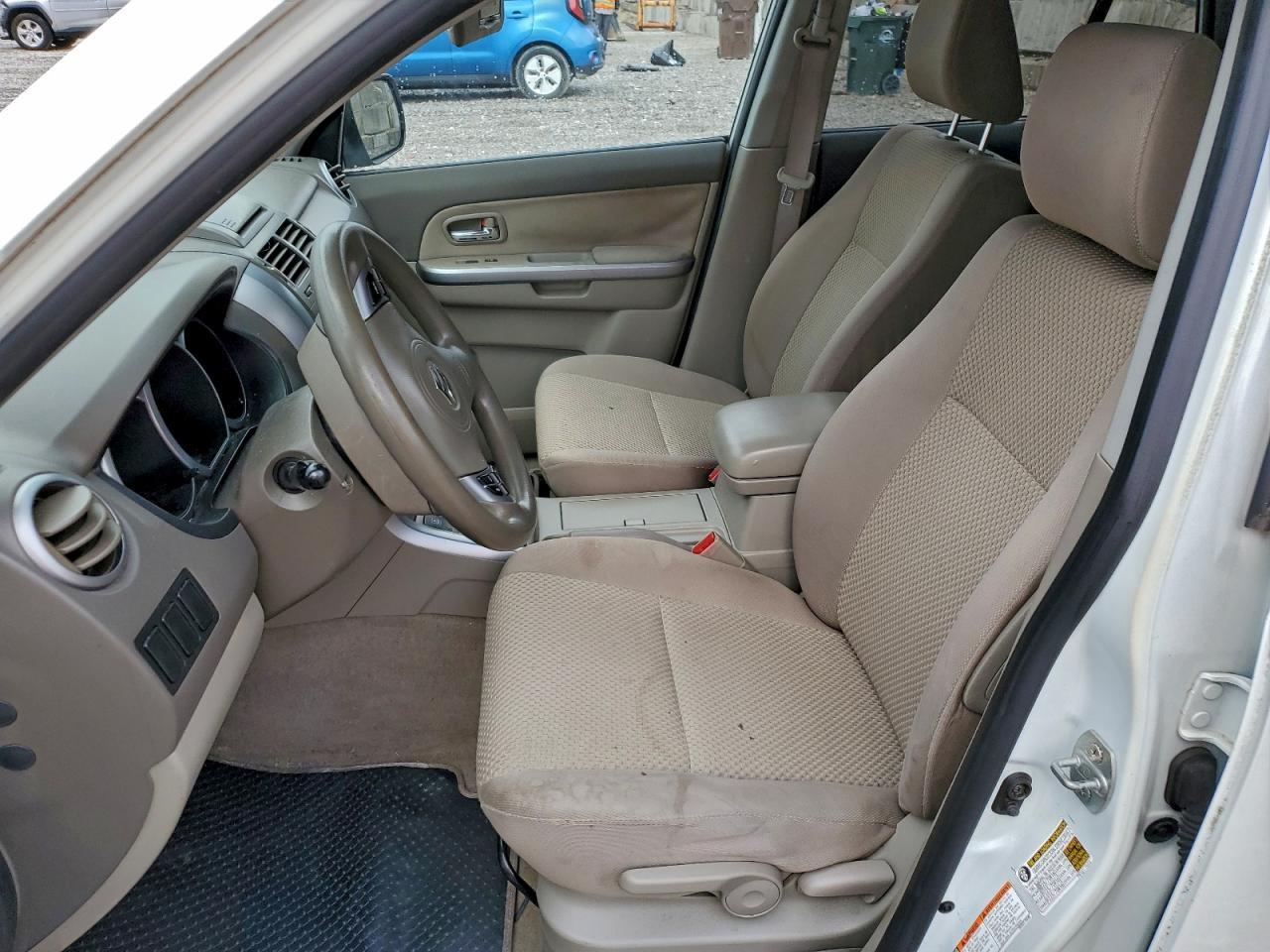 2011 SUZUKI Grand Vitara