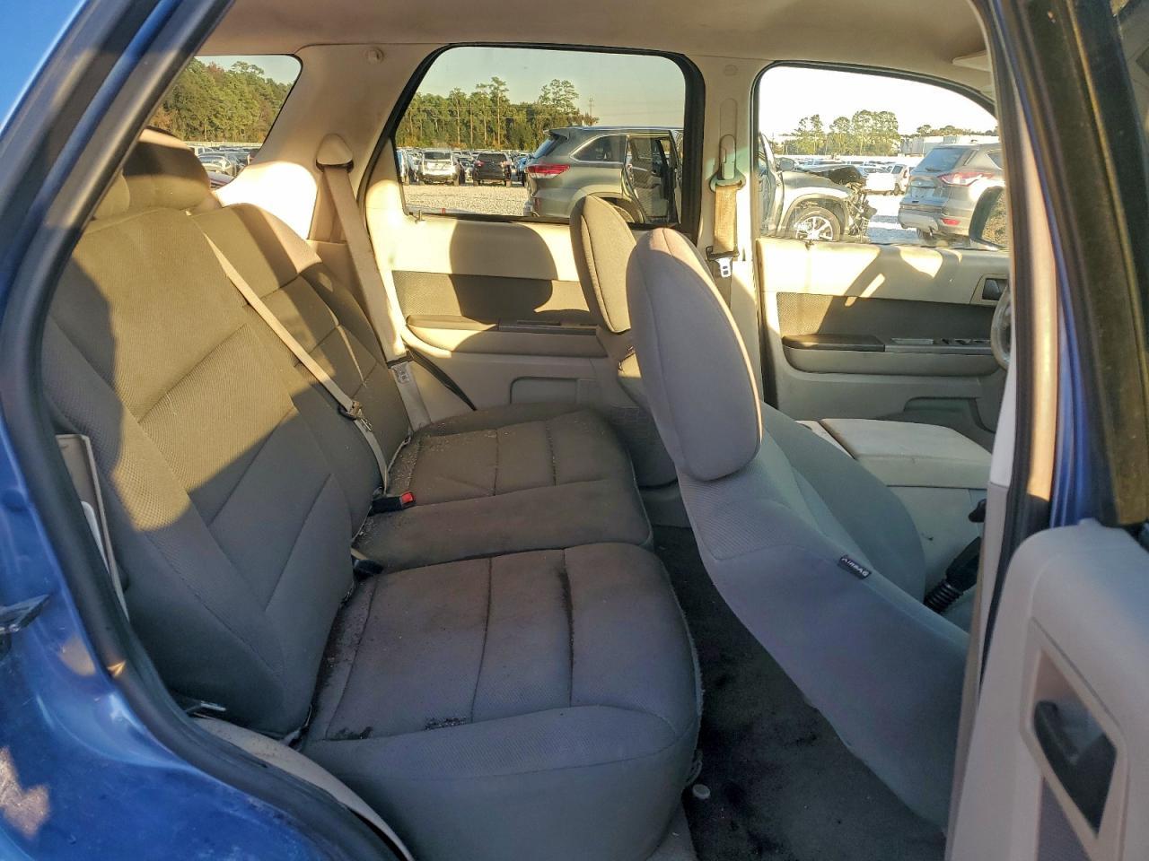 2009 FORD ESCAPE