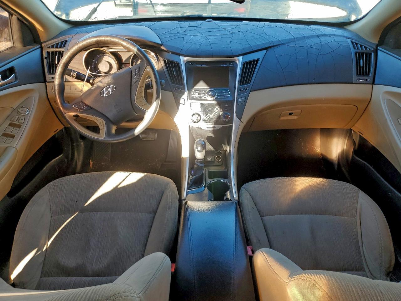 2011 HYUNDAI SONATA