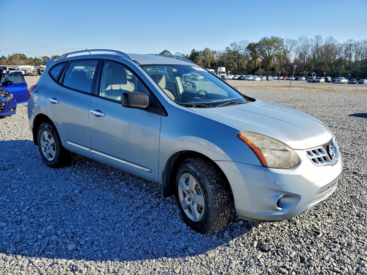 2015 NISSAN ROGUE