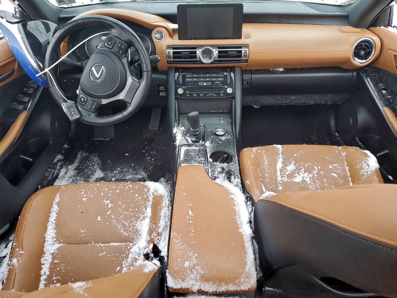 2021 LEXUS IS 300