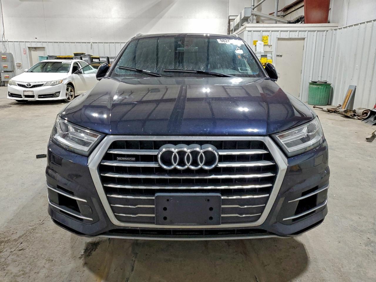 2017 AUDI Q7
