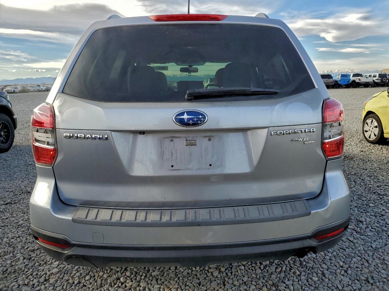 2015 SUBARU FORESTER