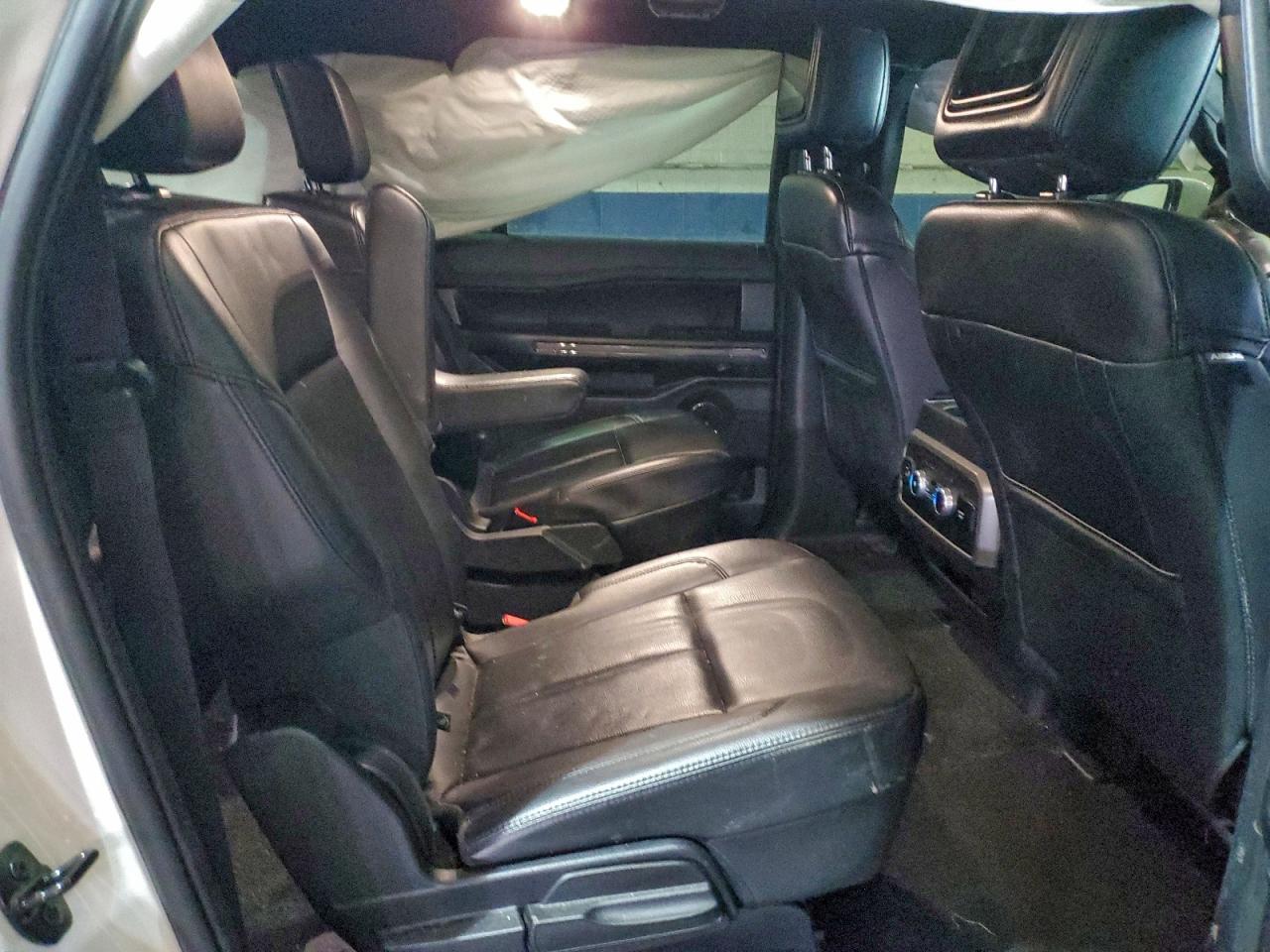 2021 FORD Expedition