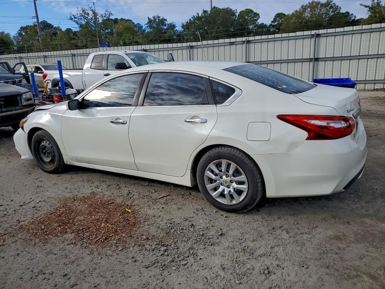 2016 NISSAN ALTIMA