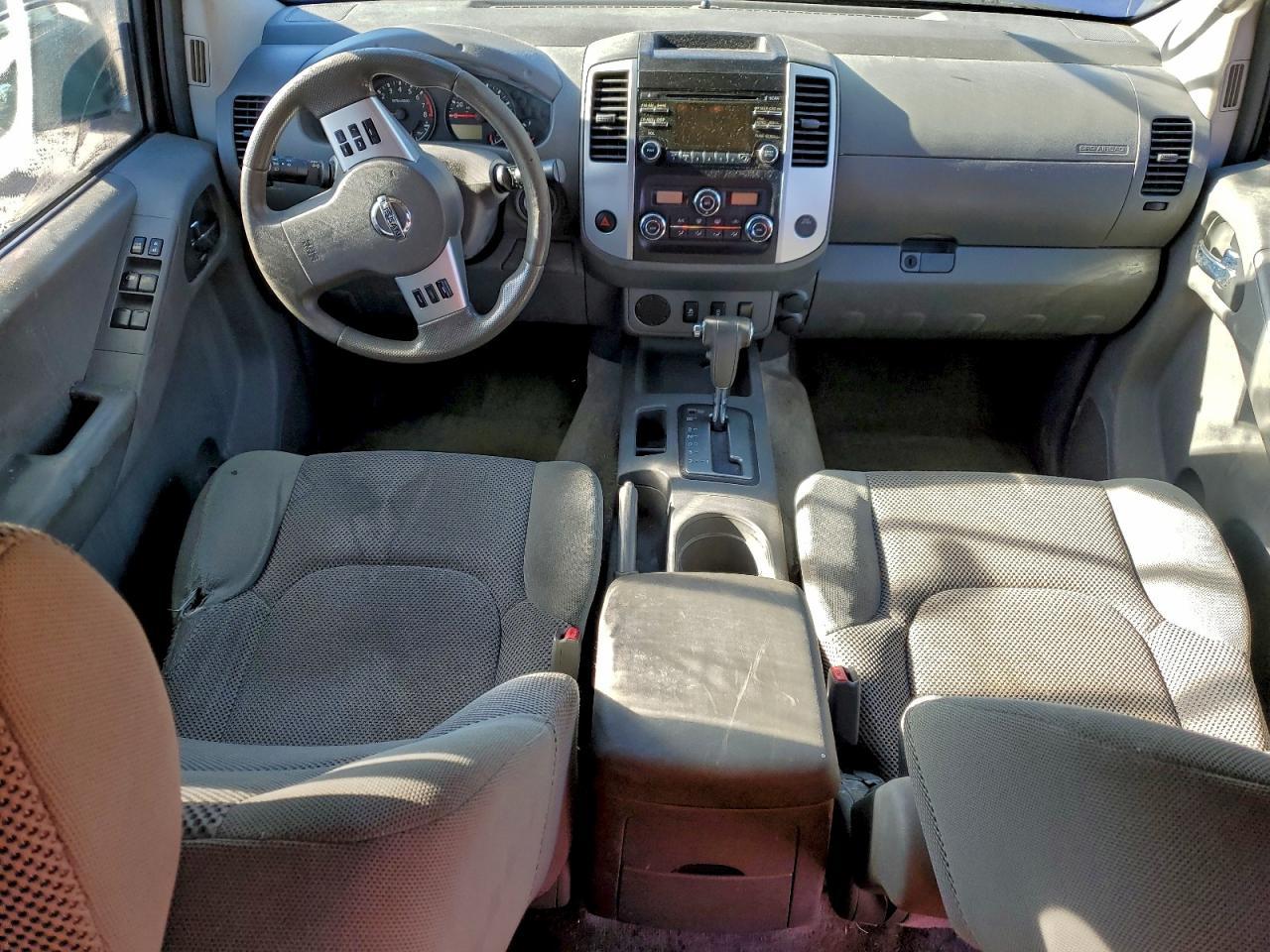 2013 NISSAN Frontier