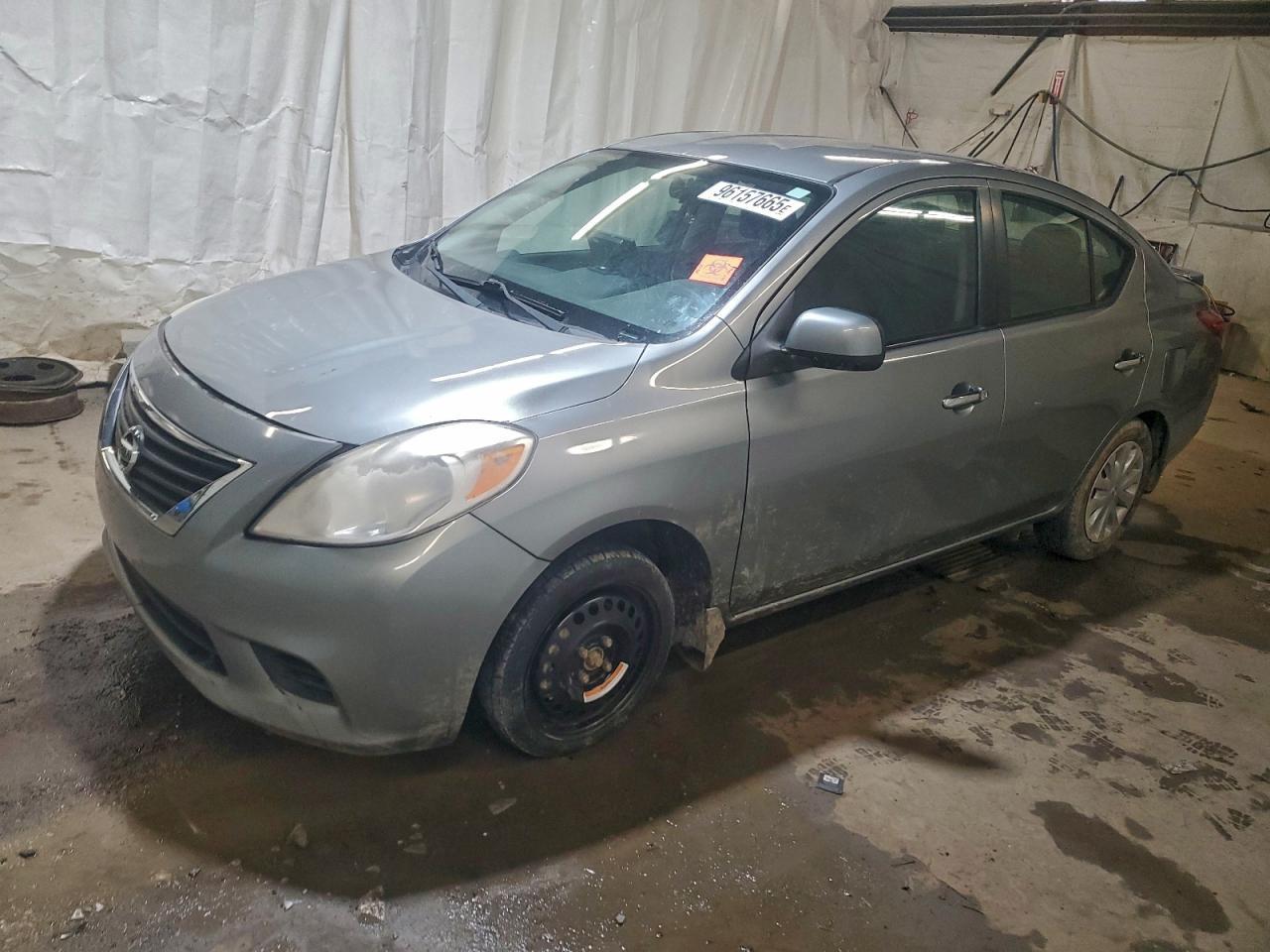 2013 NISSAN VERSA