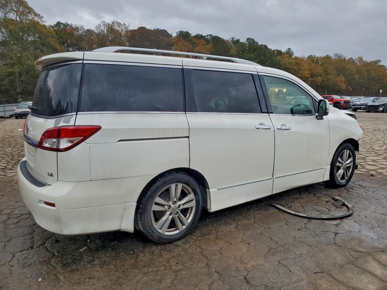 2012 NISSAN Quest