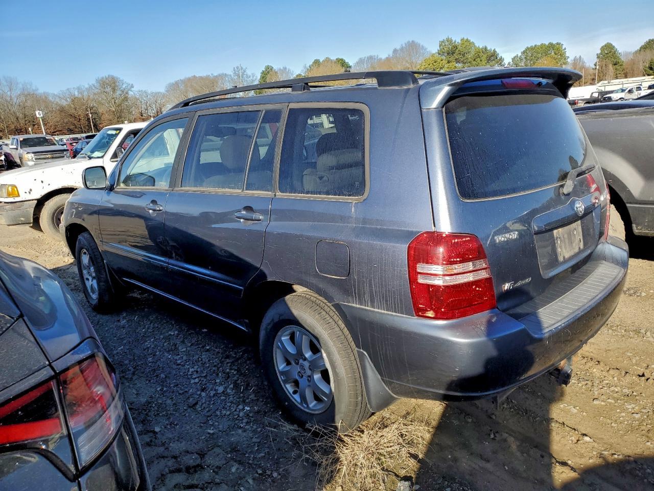 2002 TOYOTA HIGHLANDER