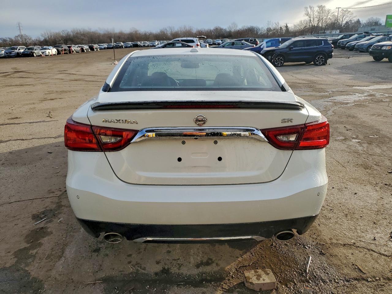 2017 NISSAN Maxima