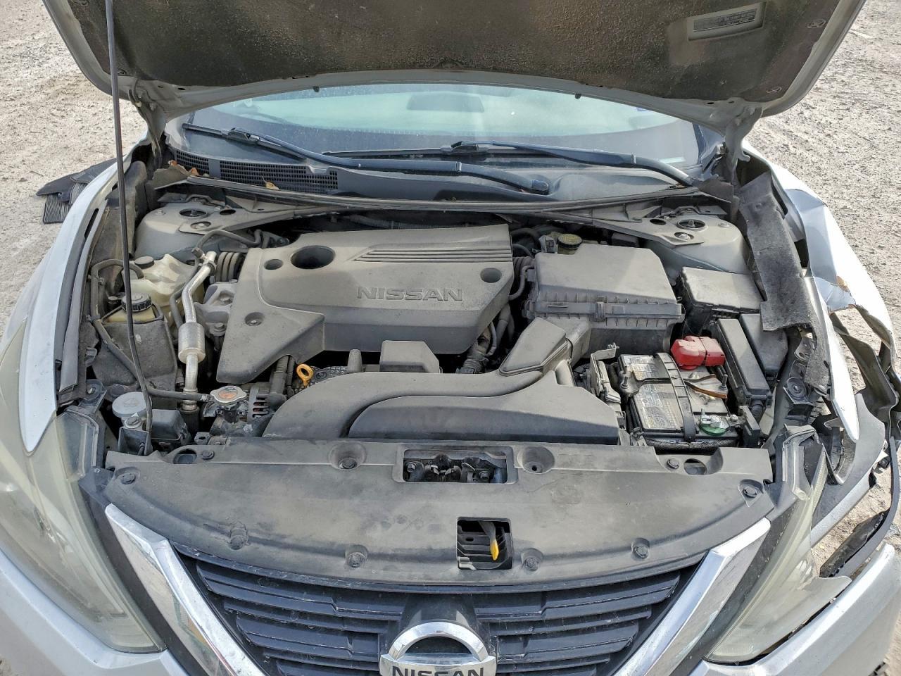 2017 NISSAN ALTIMA