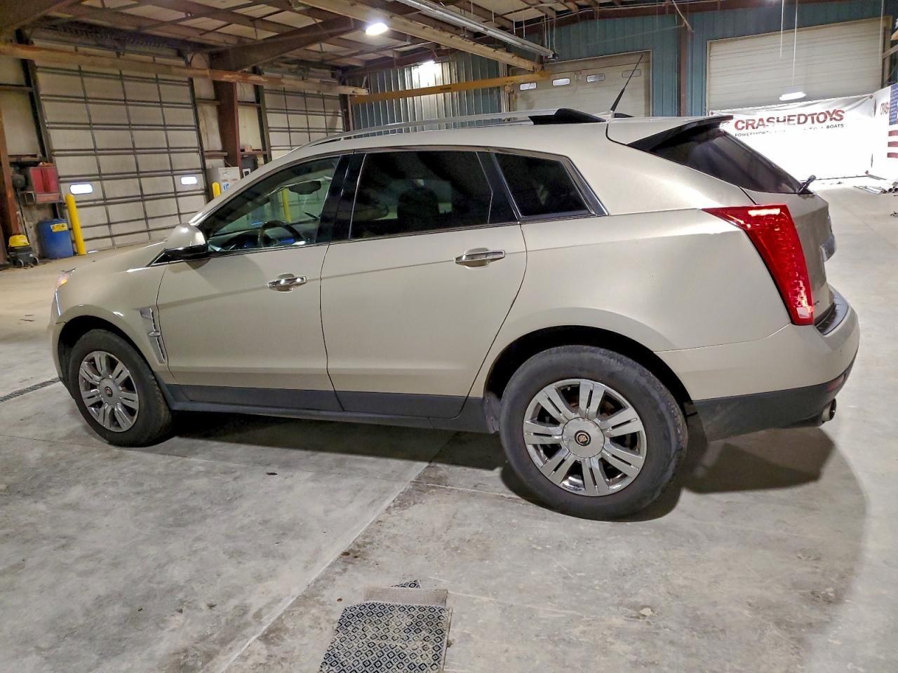 2010 CADILLAC SRX