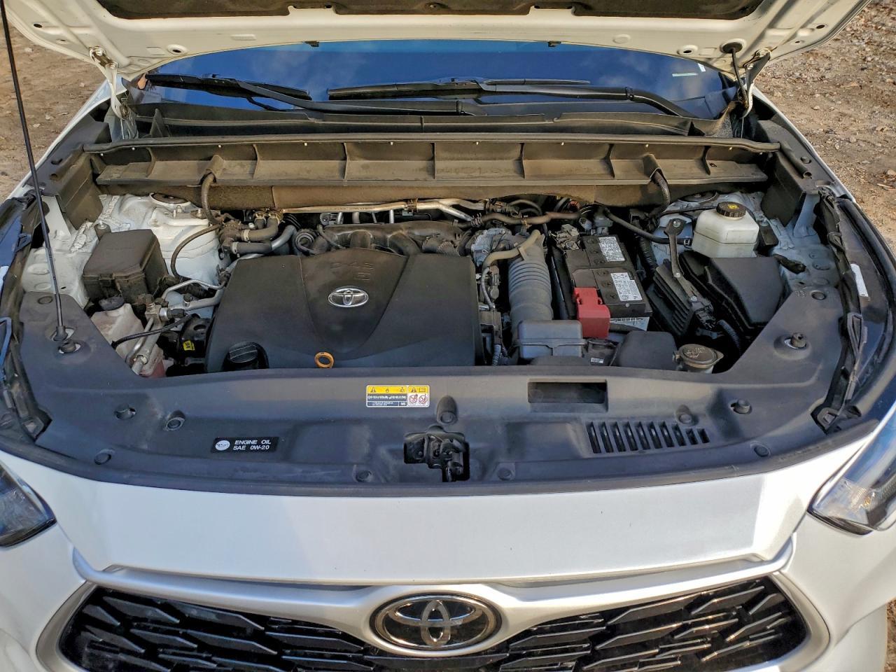 2022 TOYOTA HIGHLANDER