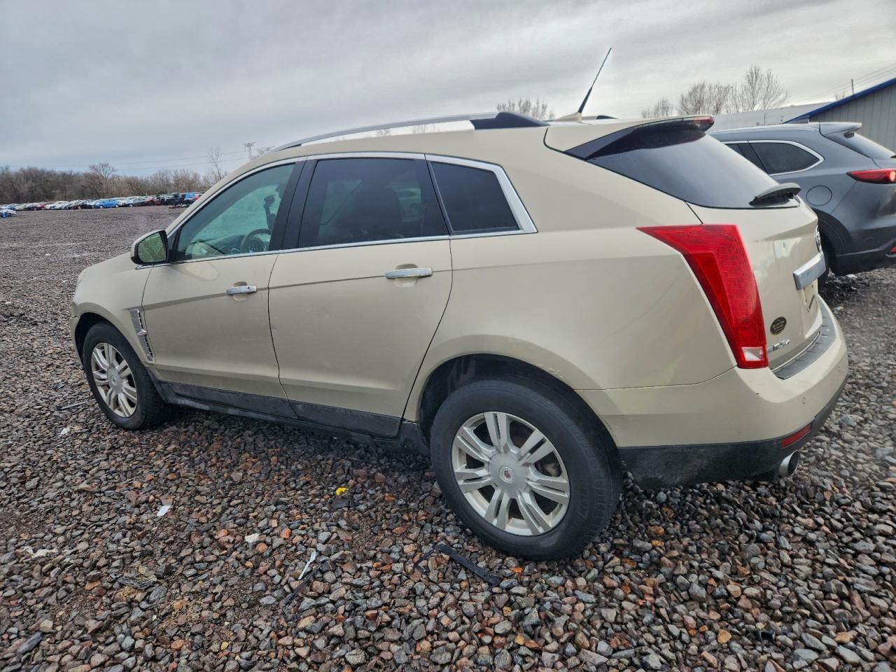 2010 CADILLAC SRX