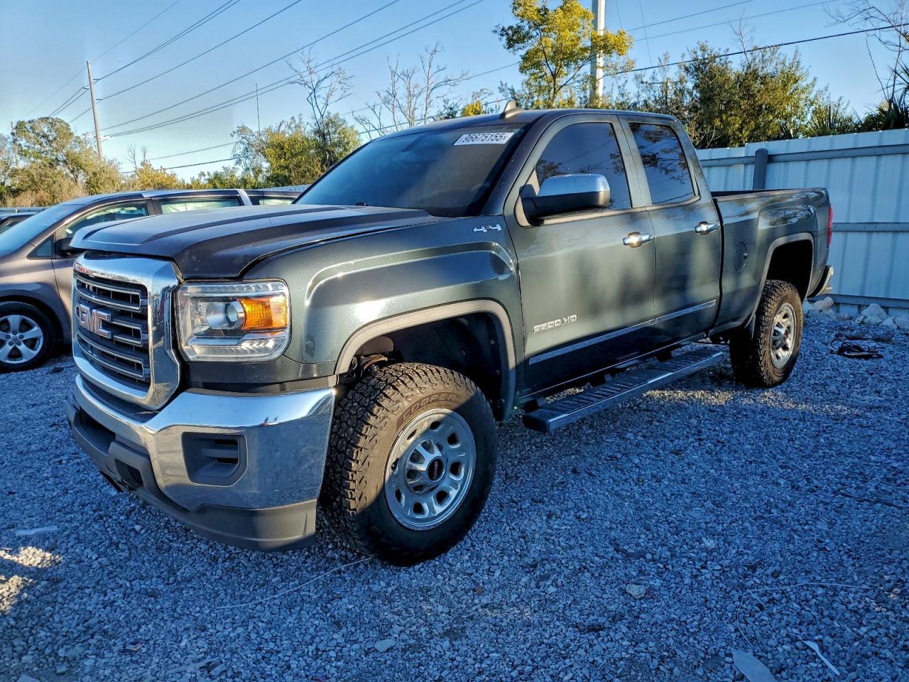 2017 GMC Sierra