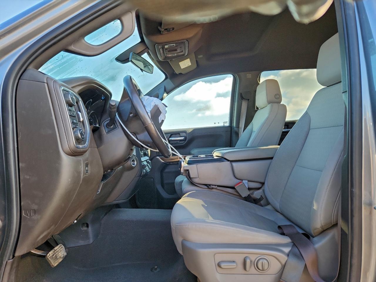 2022 CHEVROLET Silverado