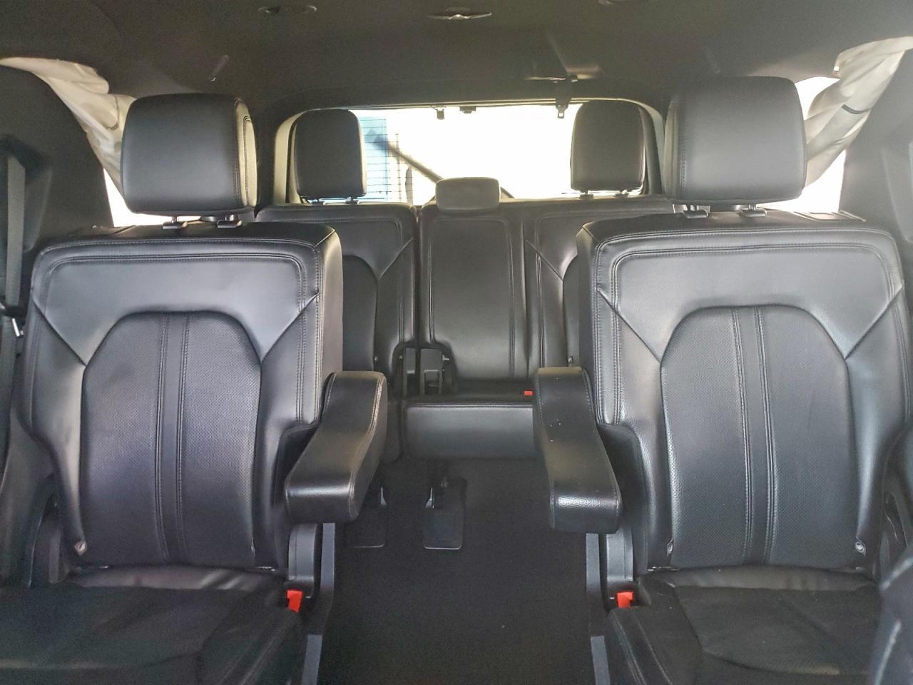 2021 FORD Expedition