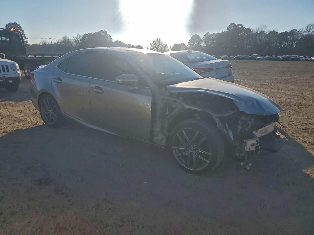 2016 LEXUS IS 200t