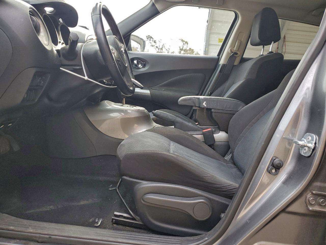 2015 NISSAN Juke