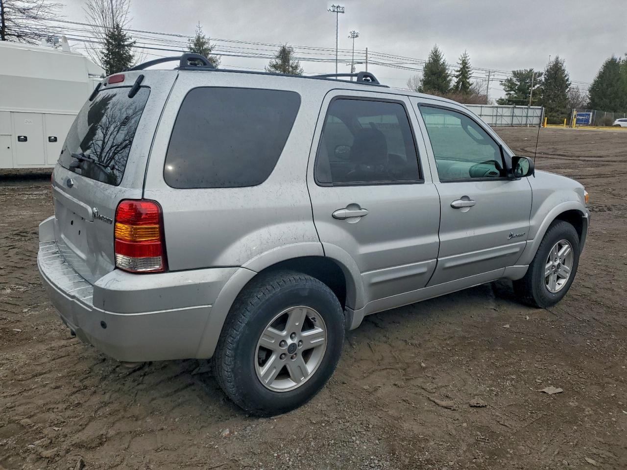 2006 FORD ESCAPE