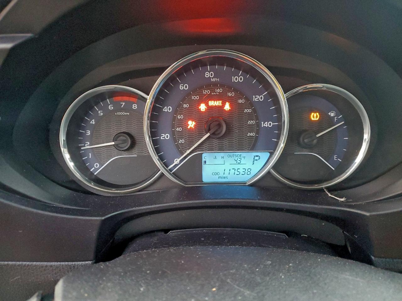 2015 TOYOTA COROLLA