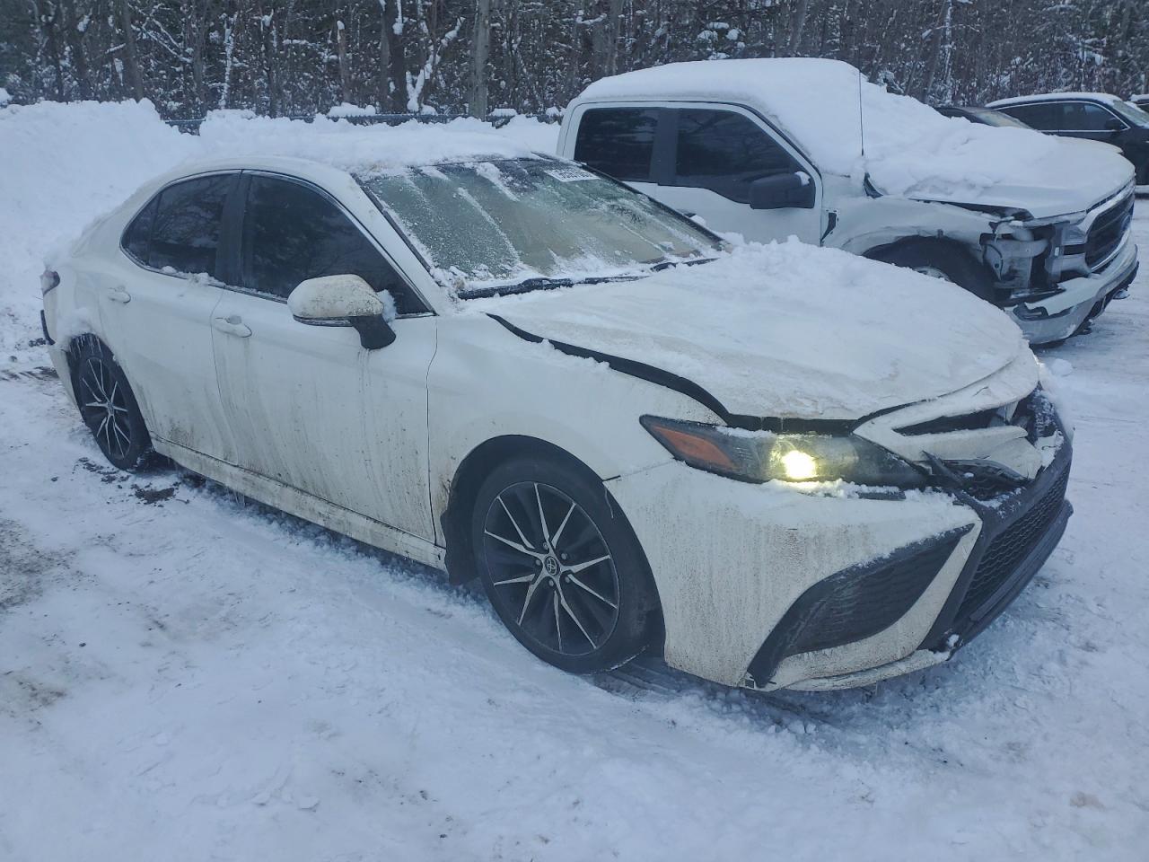 2022 TOYOTA CAMRY