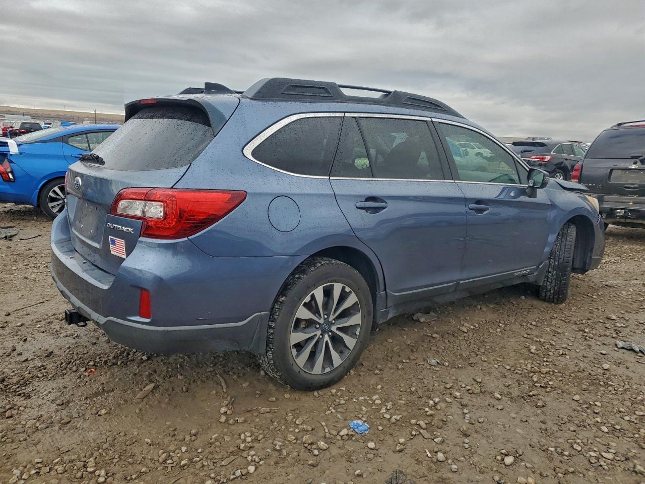 2016 SUBARU Outback