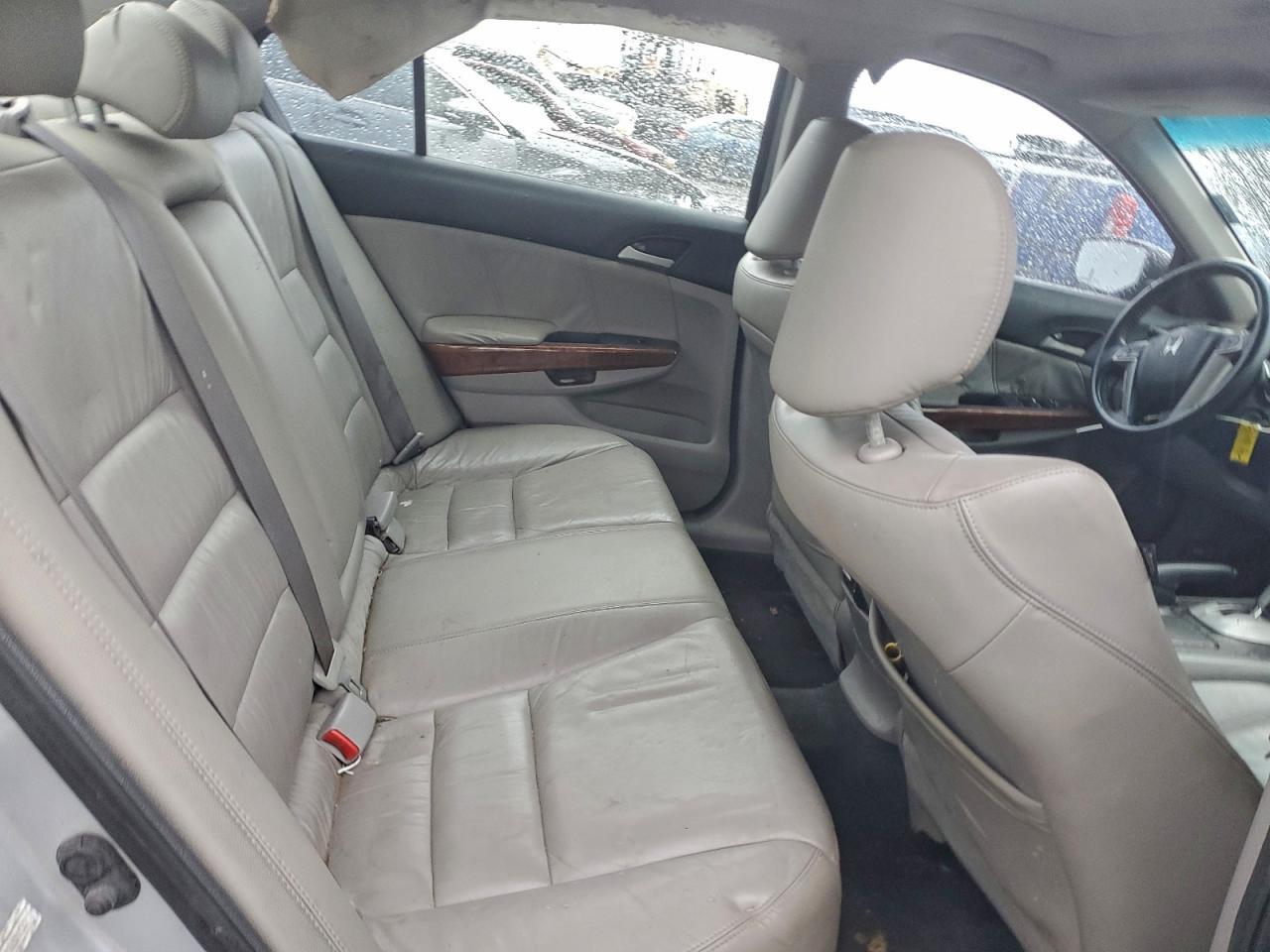 2011 HONDA ACCORD