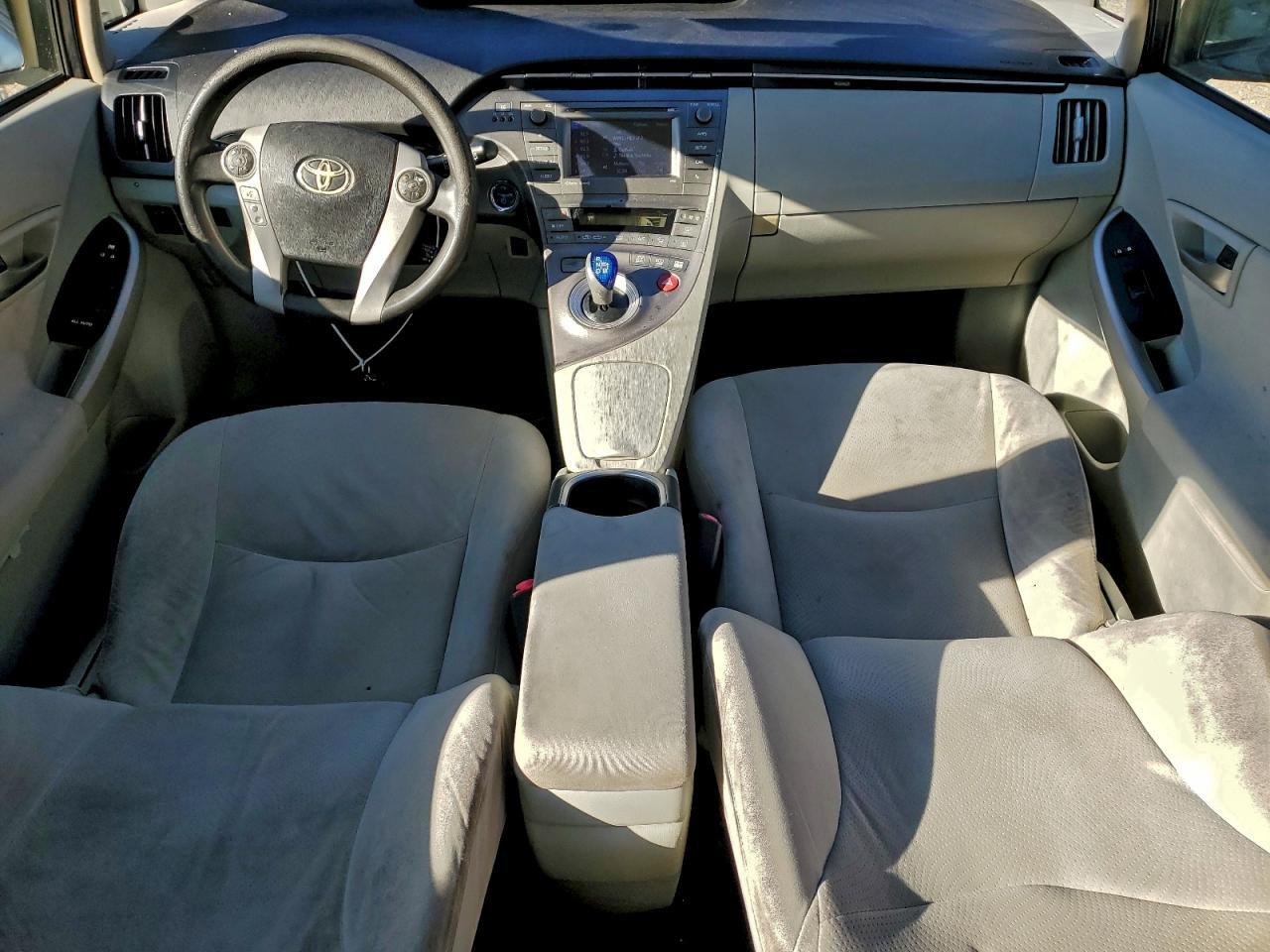 2012 TOYOTA PRIUS