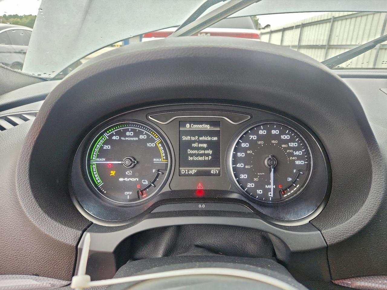 2016 AUDI A3 e-tron