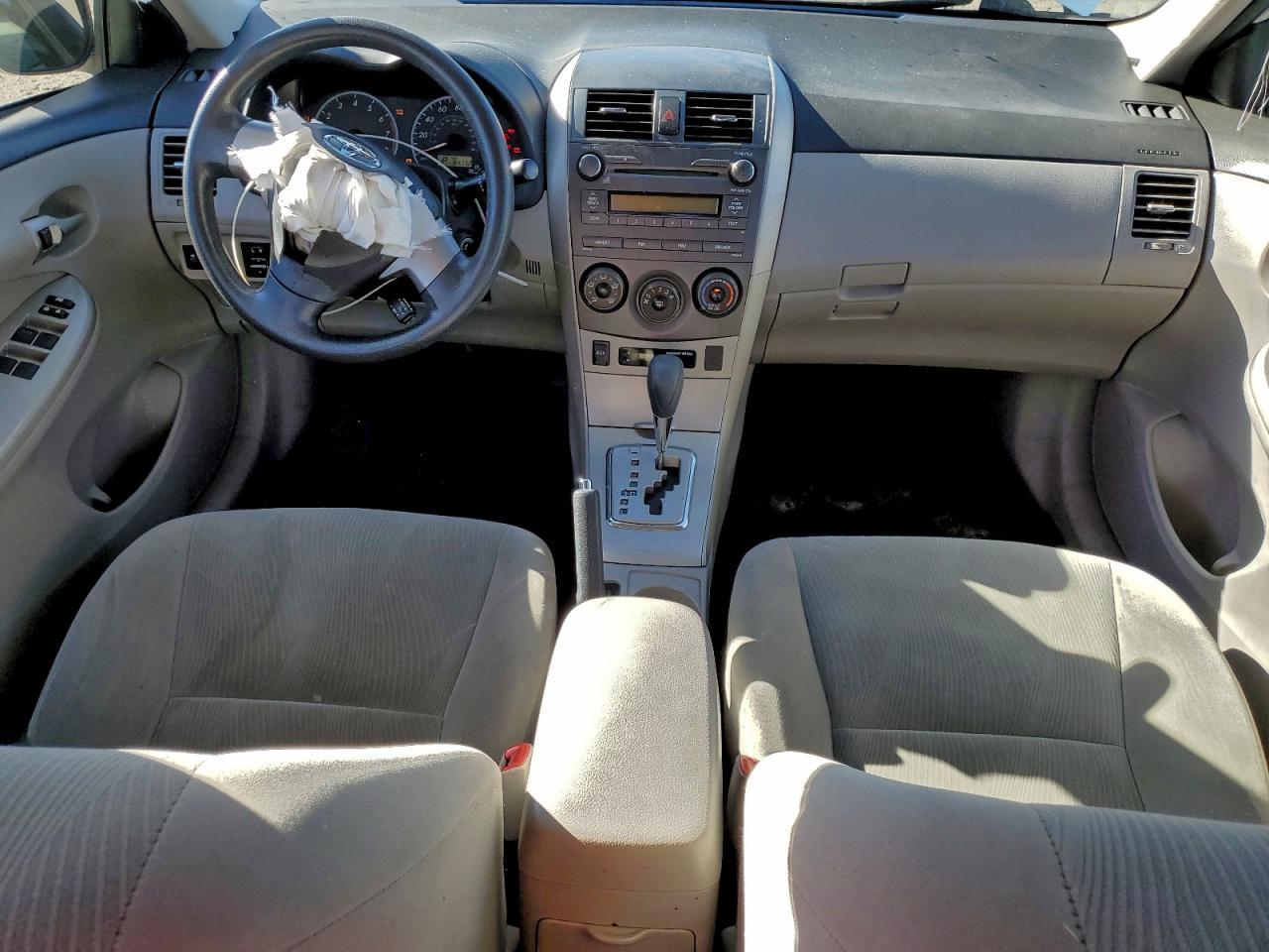 2011 TOYOTA COROLLA