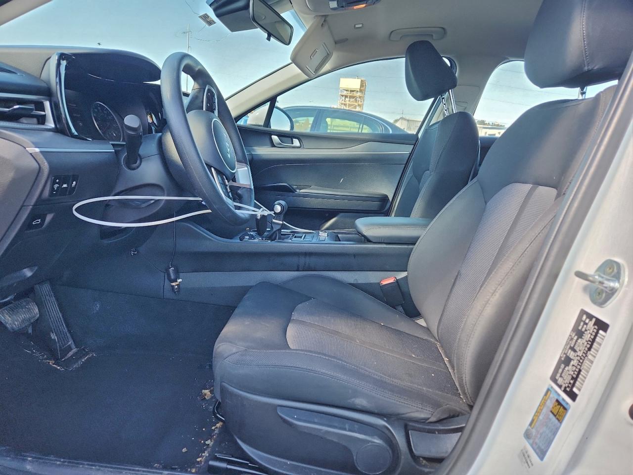 2023 KIA K5