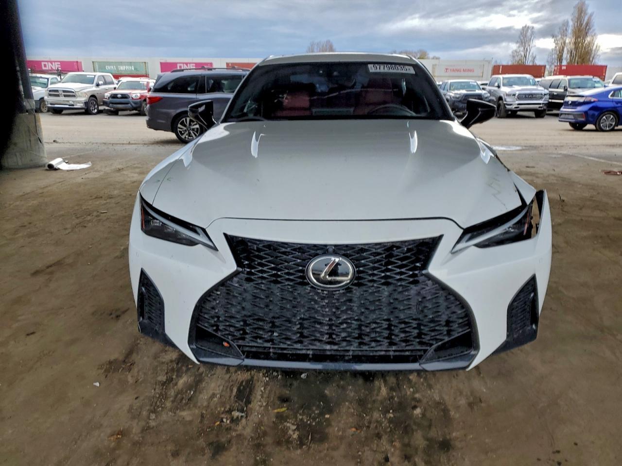 2025 LEXUS IS 500