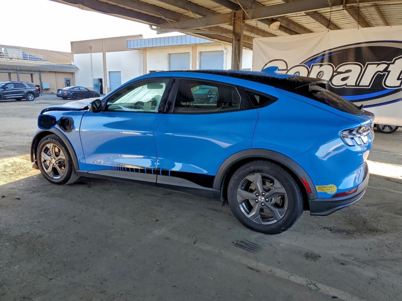 2022 FORD Mustang Mach-E