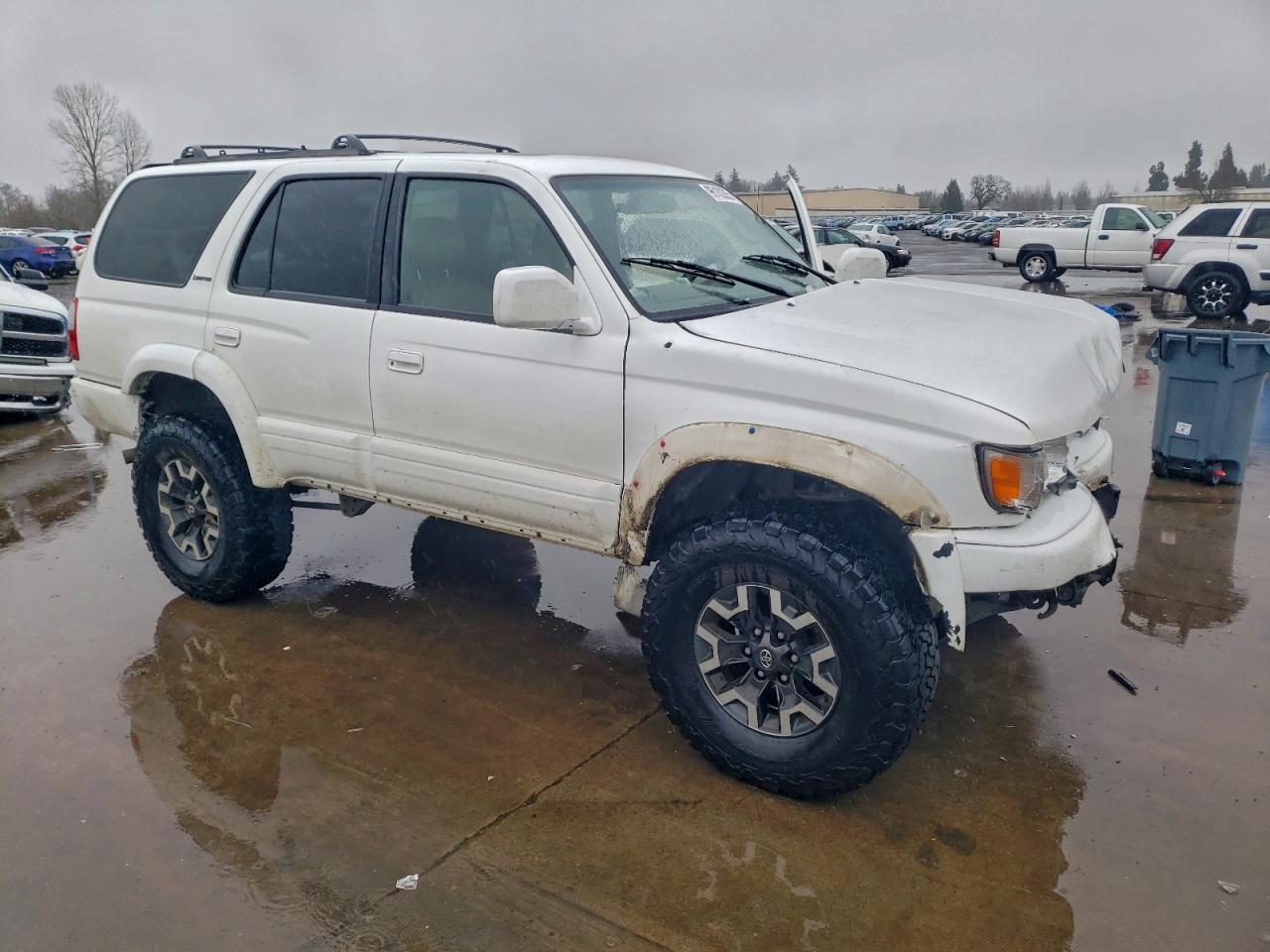 2000 TOYOTA 4Runner