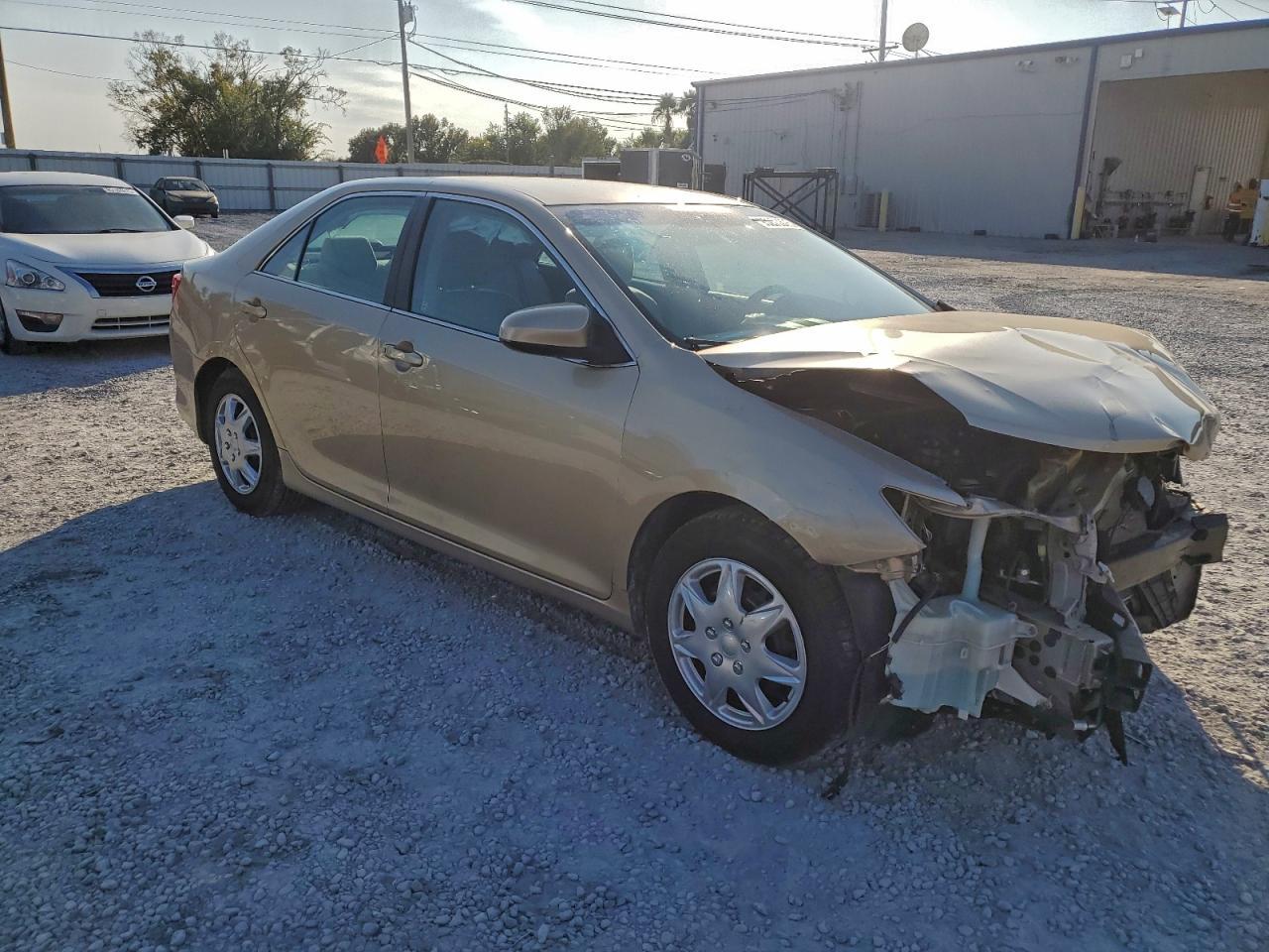 2012 TOYOTA CAMRY