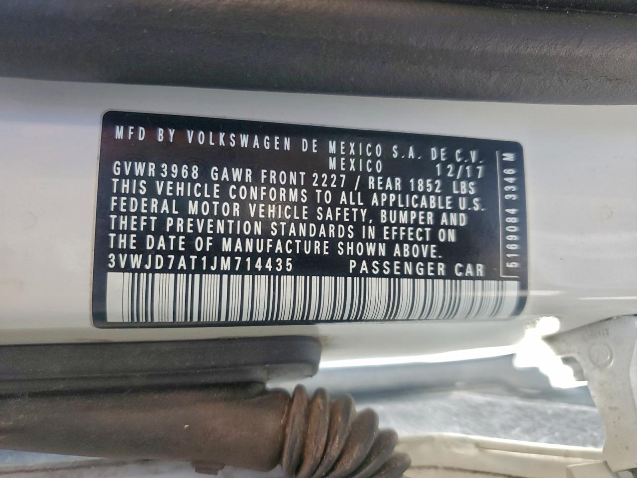 2018 VOLKSWAGEN Beetle